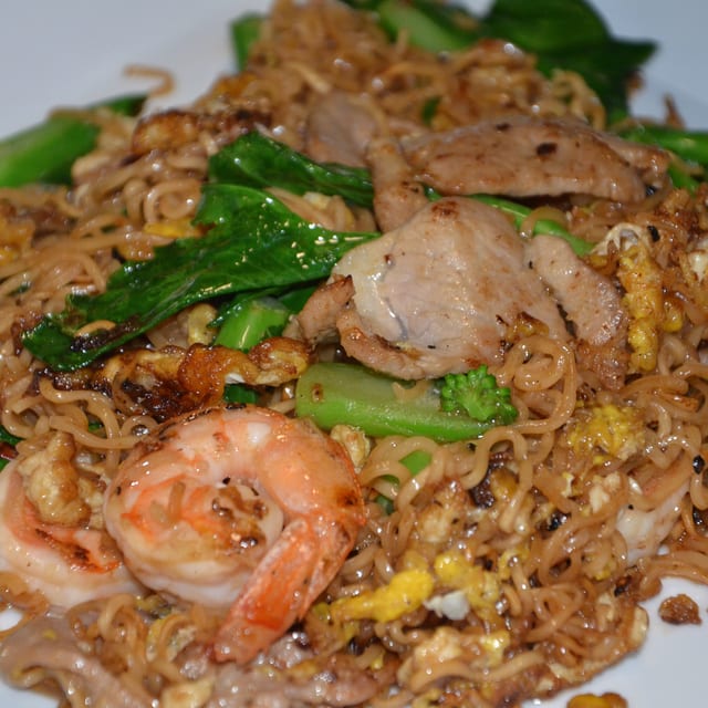 Pad Ramen Noodles.